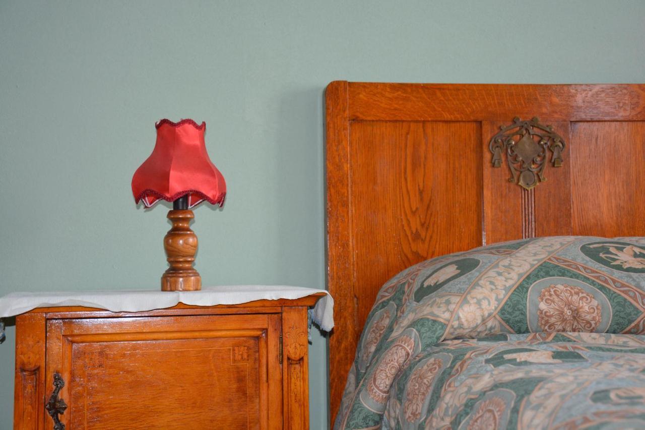 קאסטלמונטה Casa Omnia B&B מראה חיצוני תמונה