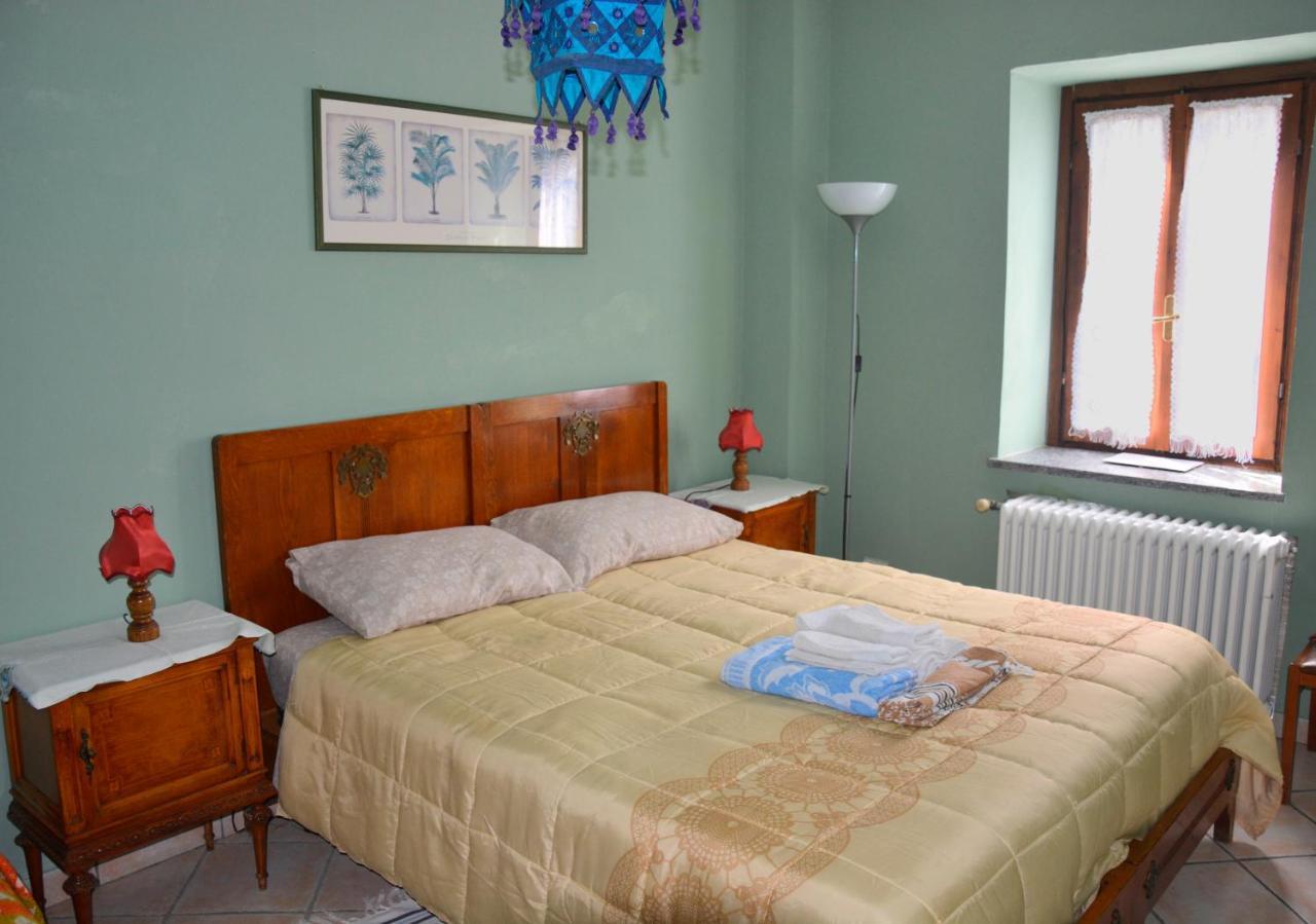 קאסטלמונטה Casa Omnia B&B מראה חיצוני תמונה